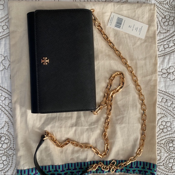 *Authentic* Tory Burch Robinson Chain Wallet - Picture 1 of 6